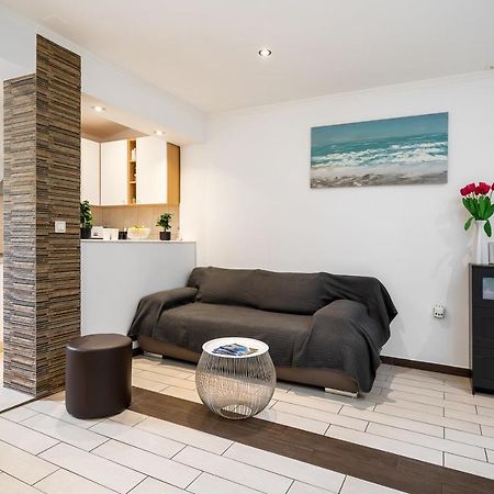 Studio Apartment La Luna سبليت المظهر الخارجي الصورة