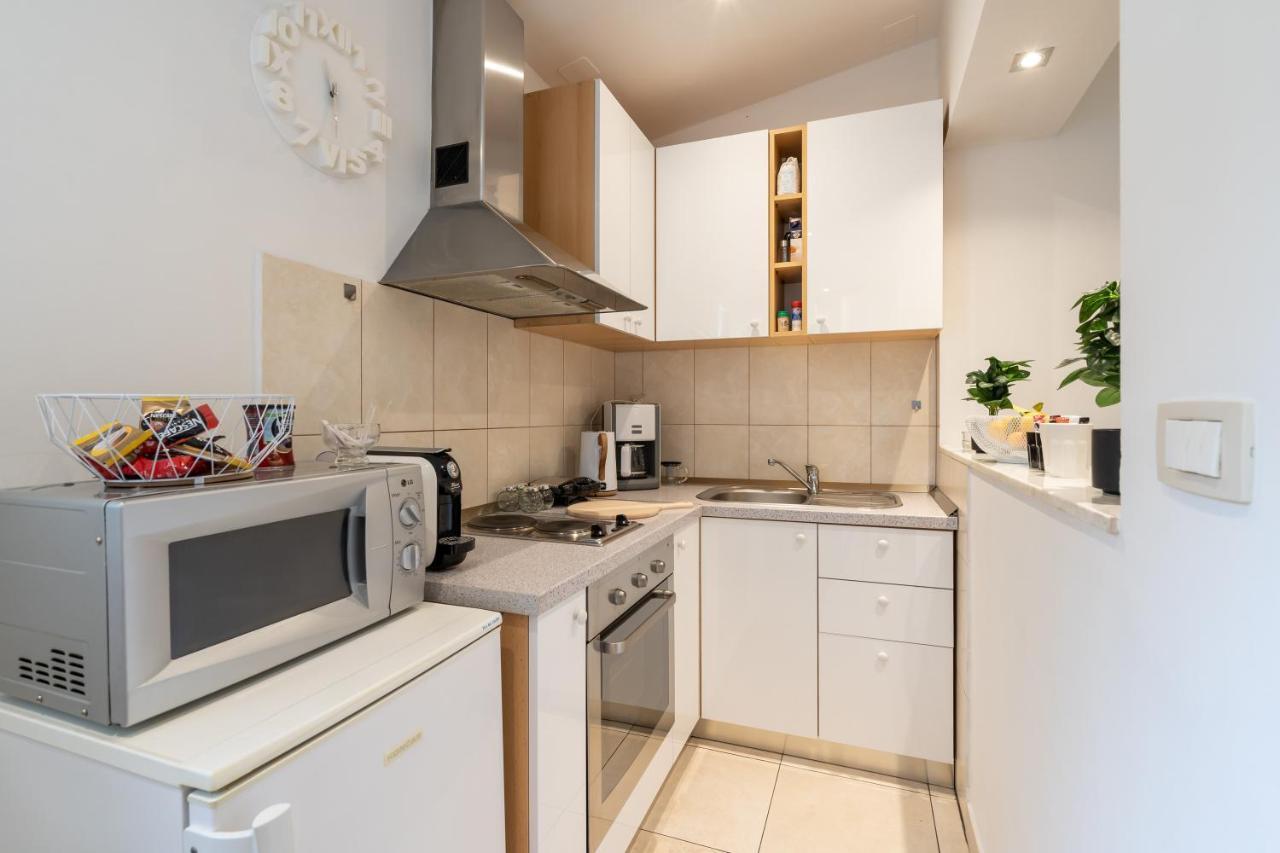 Studio Apartment La Luna سبليت المظهر الخارجي الصورة