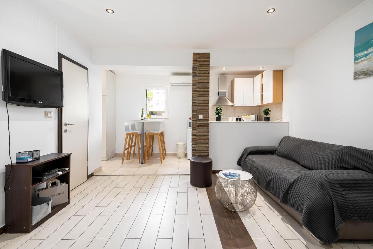 Studio Apartment La Luna سبليت المظهر الخارجي الصورة
