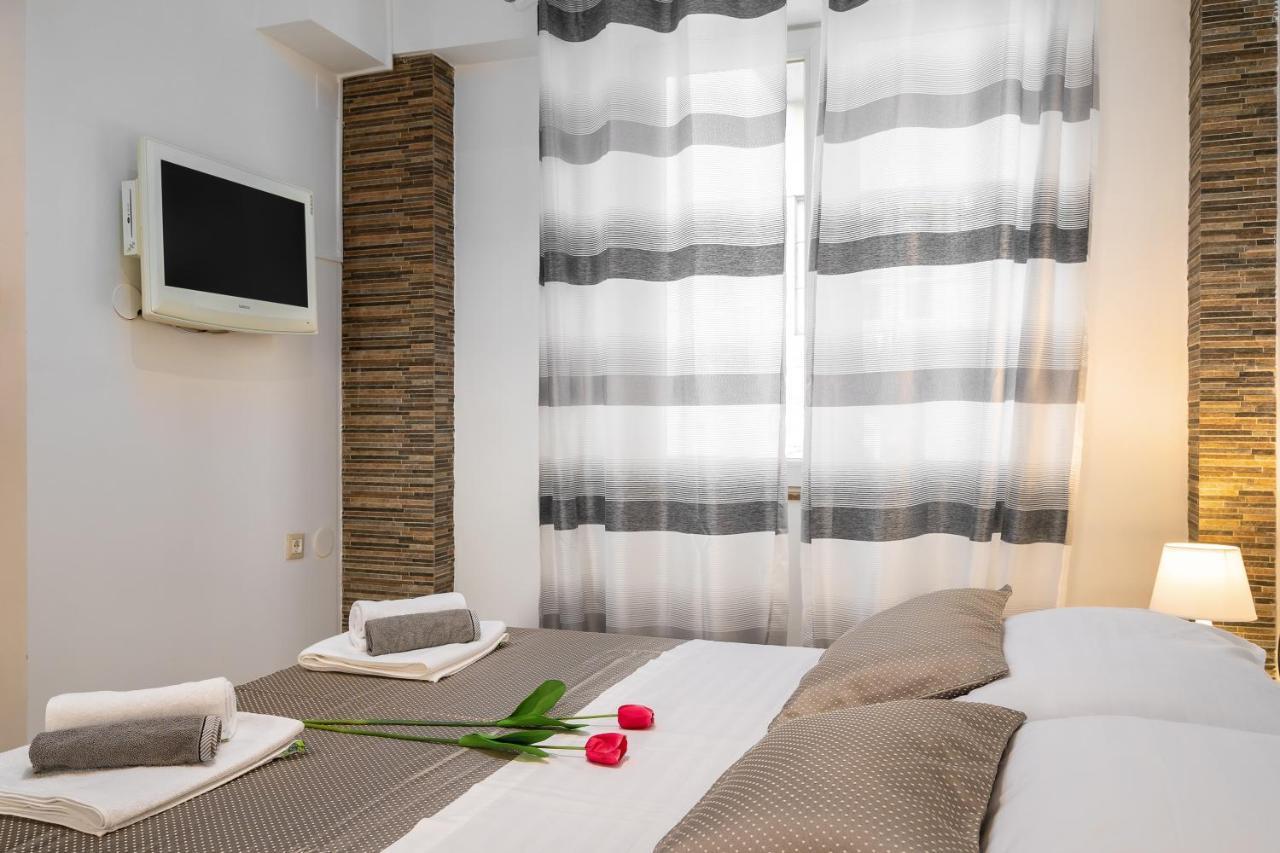 Studio Apartment La Luna سبليت المظهر الخارجي الصورة