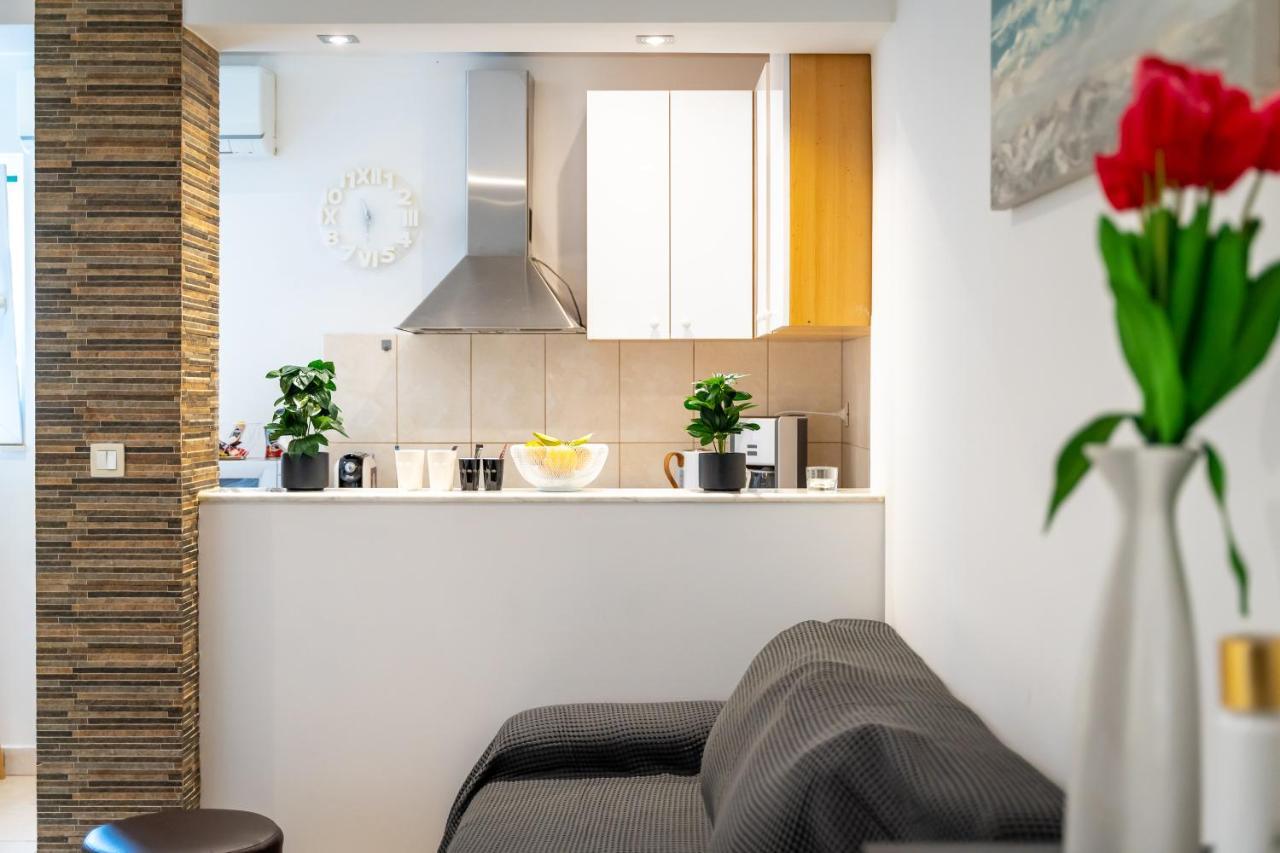 Studio Apartment La Luna سبليت المظهر الخارجي الصورة